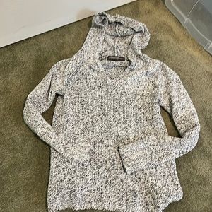 Eddie Bauer Lounge top